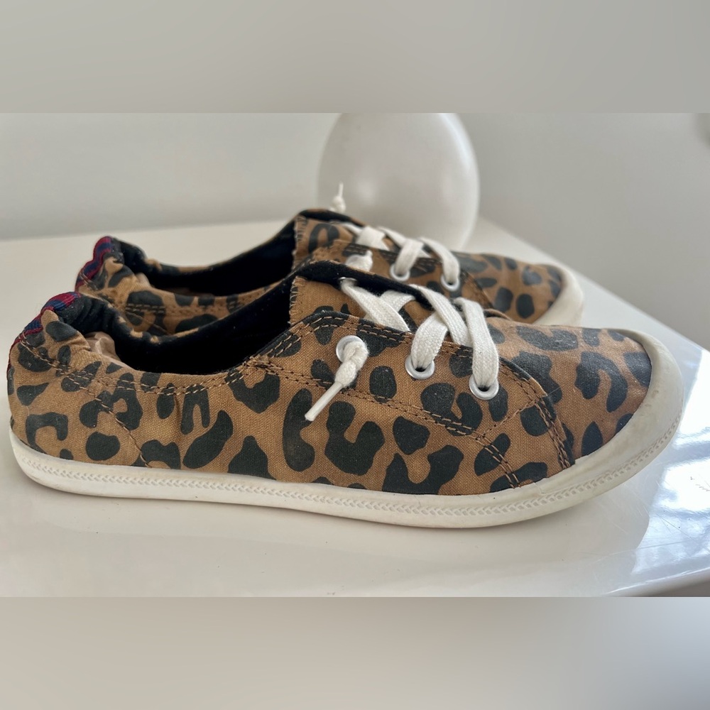 MADDEN GIRL Canvas Leopard Loafer/Sneakers
Sz 7.5